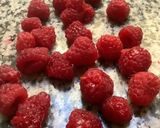 Une image de l'étape 6 de Cerises 🍒farandole 🍑🧅 fruits de saison 🍓🍐🍃.
