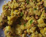 A picture of step 3 of Striped Samose (Samose with Potato and peanuts filling).
