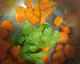 Foto del paso 2 de la receta: Dip de zanahoria, nueces y cilantro