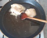 Sült köményes pecsenye knédlivel és édeskáposzta párolva recept fázis 2 fotója