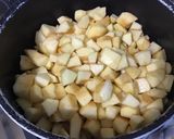Une image de l'étape 4 de Compote caramélisée de poires et pommes à la cannelle.