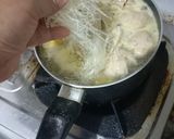 Foto langkah ke 3 dari resep Sayur Bening Jagung Soun.