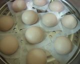 A picture of step 4 of Red Bean Buns.
