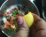 स्प्राउट चाट (sprout chat recipe in marathi) रेसिपी स्टेप 4 फोटो 