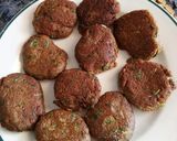 Foto del paso 7 de la receta: Minihamburguesas de lentejas con ensalada de rúcula