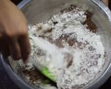A picture of step 1 of Chocolate Flowing Cake.