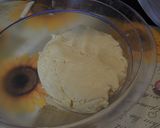 Foto del passaggio 1 della ricetta Crostatine con ricotta e frutta fresca