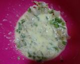 Foto del paso 2 de la receta: Tortilla de papas, morrón y arvejas