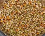 A picture of step 3 of Mix sprout salad.