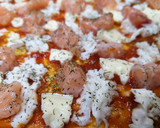 Foto del paso 5 de la receta: Pizza de salmón, mozzarella y brie