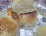 A picture of step 8 of Mini Butter Buns.