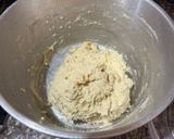 Foto langkah ke 2 dari resep Adonan Dasar Roti Dengan Margarin Tanpa Ulen & Telur.
