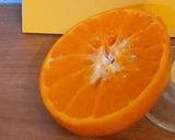 A picture of step 1 of Fresh Orange juice.