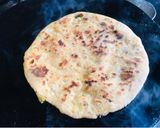 A picture of step 3 of Dal-paratha.