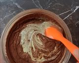 Foto langkah ke 6 dari resep Marmer Cake Green Tea/Matcha Coklat.
