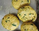 A picture of step 3 of Carrot fenugreek paratha.