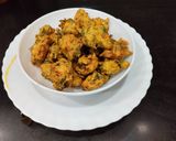 A picture of step 5 of Spicy Methi Pakore.