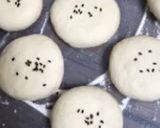 Foto langkah ke 2 dari resep Japanese Sweet Potato Bread.