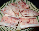 Foto del paso 1 de la receta: Causeo de patitas de chancho