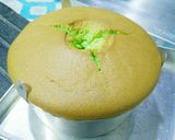 Foto langkah ke 8 dari resep Chiffon cake pandan.