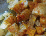 உருளைக்கிழங்கு குடைமிளகாய் ப்ரை ரெசிபி ஸ்டேப் 2 புகைப்படம்