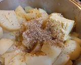 A picture of step 2 of Irish mashed Potatoes.