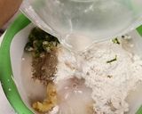 Foto langkah ke 1 dari resep Pentol Ayam Kriwil.