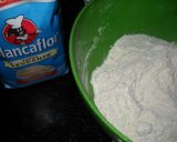 Foto del paso 1 de la receta: Pan lactal, de molde (muy fácil)