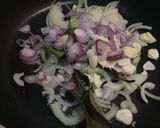 Foto langkah ke 3 dari resep Cumi Saus Padang.