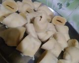 A picture of step 1 of Soya chaap.