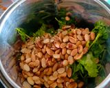 A picture of step 4 of Peanut Coriander spicy chutney.