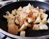Foto del paso 1 de la receta: Tortitas de manzana y canela