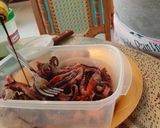 Foto del paso 4 de la receta: Brochetas de pulpo y chorizo argentino asadas 🍢🍡🐙