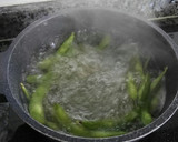 Foto del paso 2 de la receta: Fideuá de merluza y langostinos