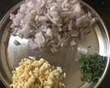 ચીઝ કોન એનીયન પીઝા(cheese corn onion pizza recipe in Gujarati) રેસીપી સ્ટેપ1ફોટો