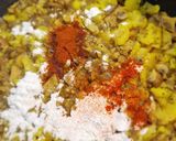 Pikáns gombapörkölt (vegán) recept fázis 2 fotója