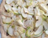 Foto del passaggio 5 della ricetta Pizza con farina di ceci e zucchini