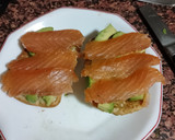 Foto del paso 3 de la receta: Tostas de aguacate