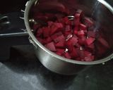 रेड वेलवेट रवा ढोकला (red velvet rava dhokla recipe in Hindi) रेसिपी चरण 2 फोटो
