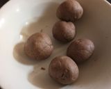 A picture of step 4 of Baked Raagi Mungdaal Khasta Kachori.