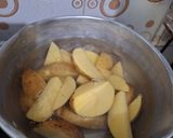 Foto langkah ke 3 dari resep Potato Wedges.