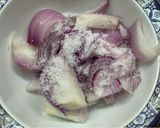 A picture of step 1 of Greens Salad.