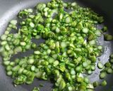 Foto del passaggio 2 della ricetta Risottino agli Asparagi
