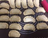 Foto langkah ke 3 dari resep Pastel Renyah.