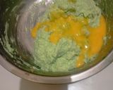Foto langkah ke 2 dari resep Roti tawar pandan kukus tanpa mixer, tanpa ulen, tanpa telur.