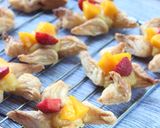 Foto langkah ke 8 dari resep Fruit Danish Pastry with Lemon curd.