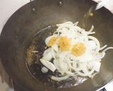 大蝦菠菜蘑菇意粉 附「實作影片」的食譜步驟6照片