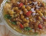 A picture of step 4 of Khatiawari Cholay.