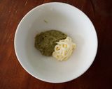 Hình bước làm 3 của món Ức gà áp chảo & salad bắp cải