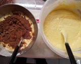 Foto del paso 5 de la receta: Torta marmolada con chispas de chocolate y baño de Nutella!